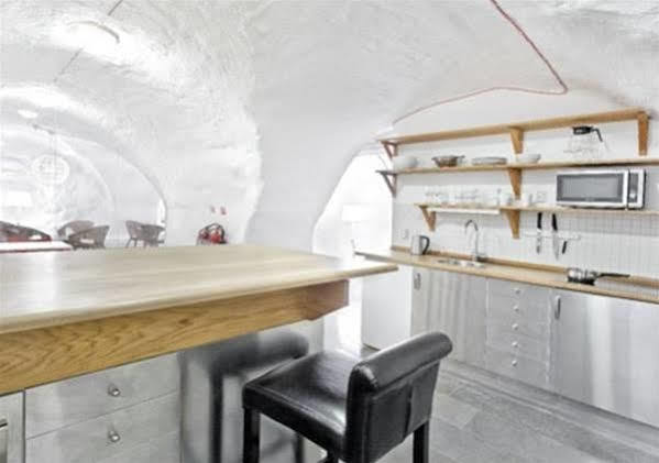 Ramilton Old Town Hostel Стокгольм Экстерьер фото